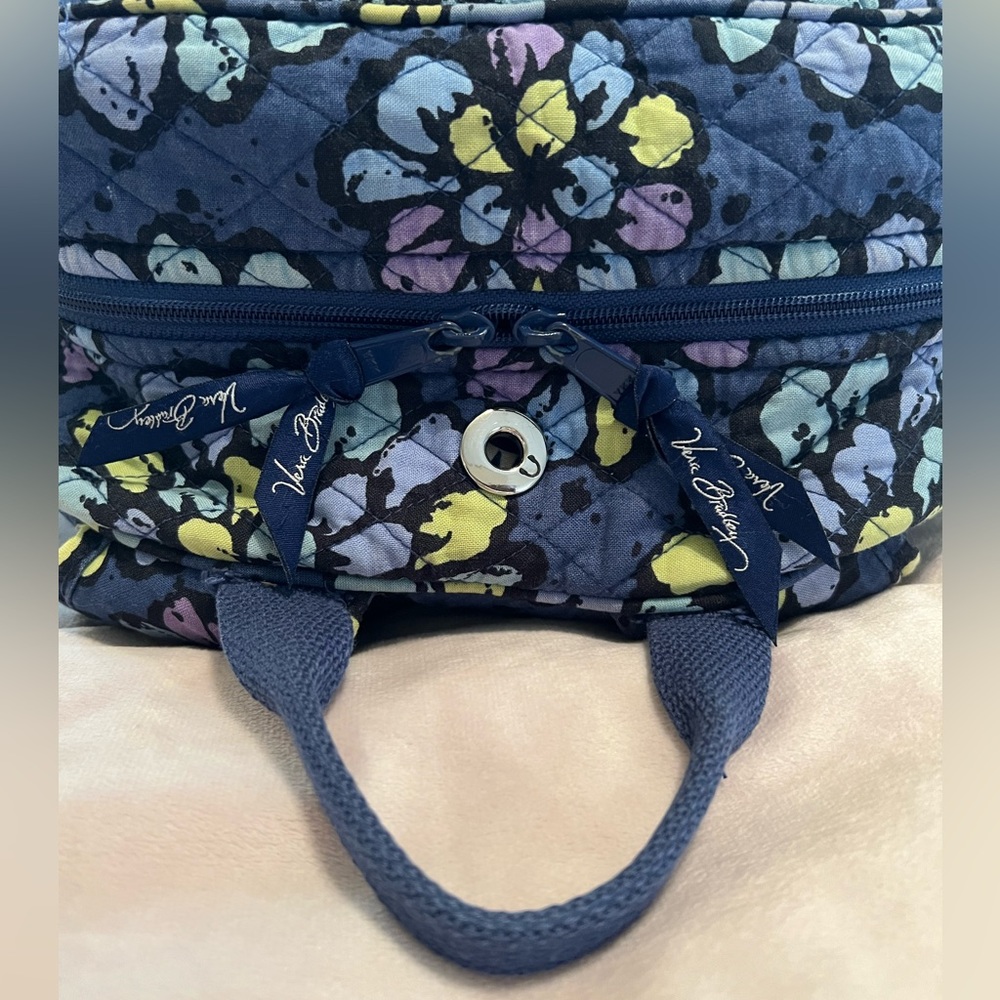 VERA BRADLEY Indigo Pop Essential Backpack Navy Blue Green Floral - Picture 13 of 14